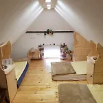 Mama's House Hostel *