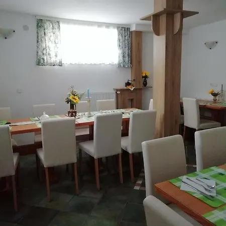 Mama's House