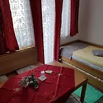 Mama's House *