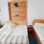 Albergue Mama's House *
