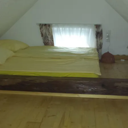 Хостел Mama's House *