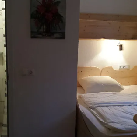 Mama's House * 서클리예나고렌스켐