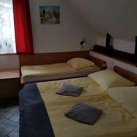 אכסניה Mama's House *