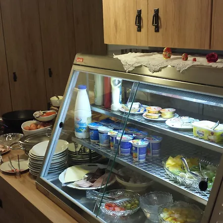 Mama's House צרקליה נה גורניסקם