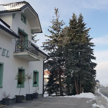 Mama's House 7min From Airport *