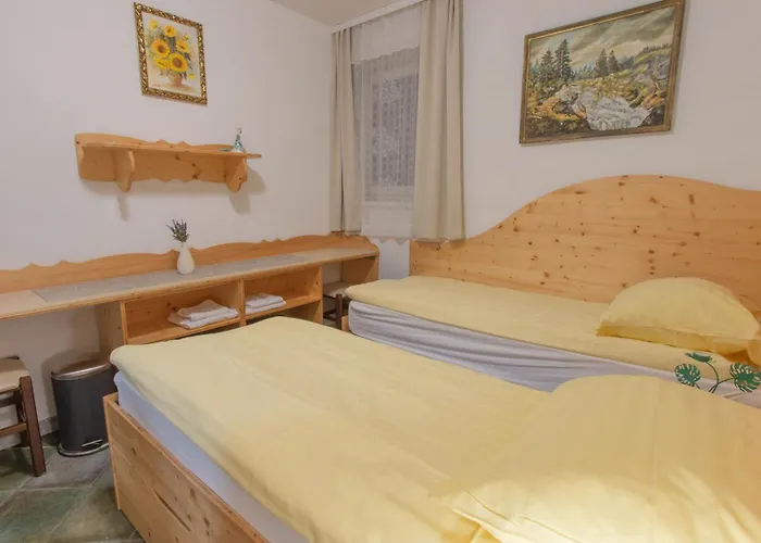 Mama's House Хостел