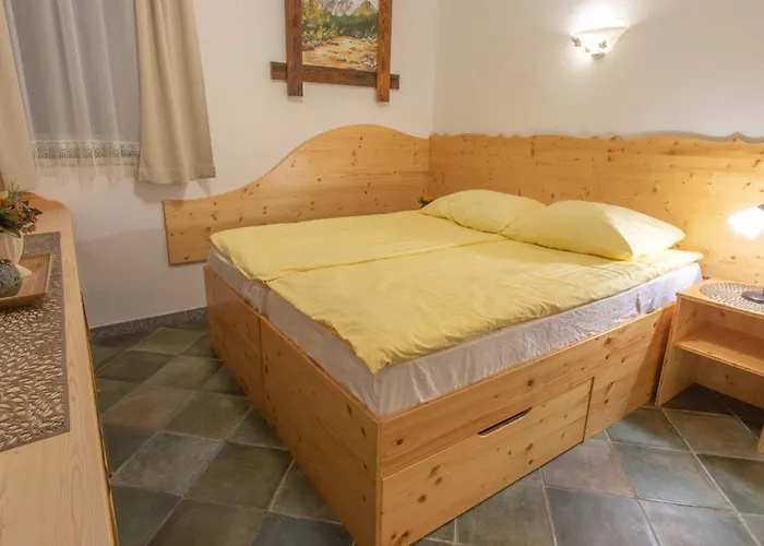 Mama's House بيت شباب سيركلجي نا جورينجسكيم