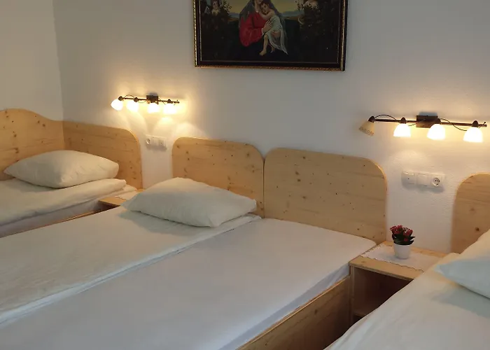 Hostel Mama's House *