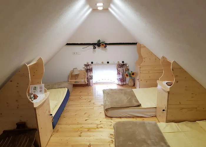 Mama's House Hostel *