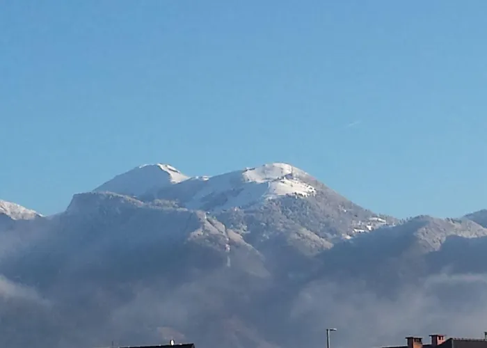 بيت شباب Mama's House سيركلجي نا جورينجسكيم